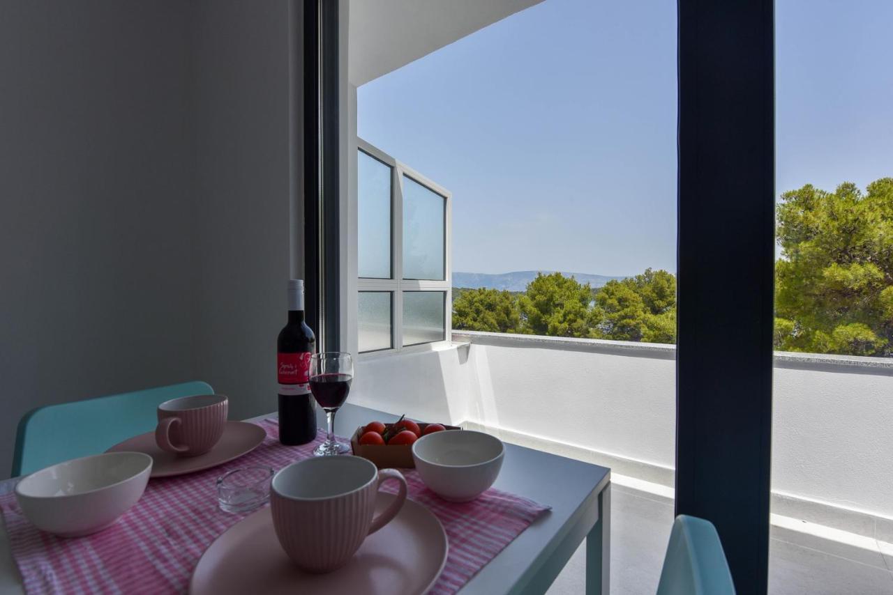 Lazaneo Seafront Apartments, Jelsa  Exteriör bild