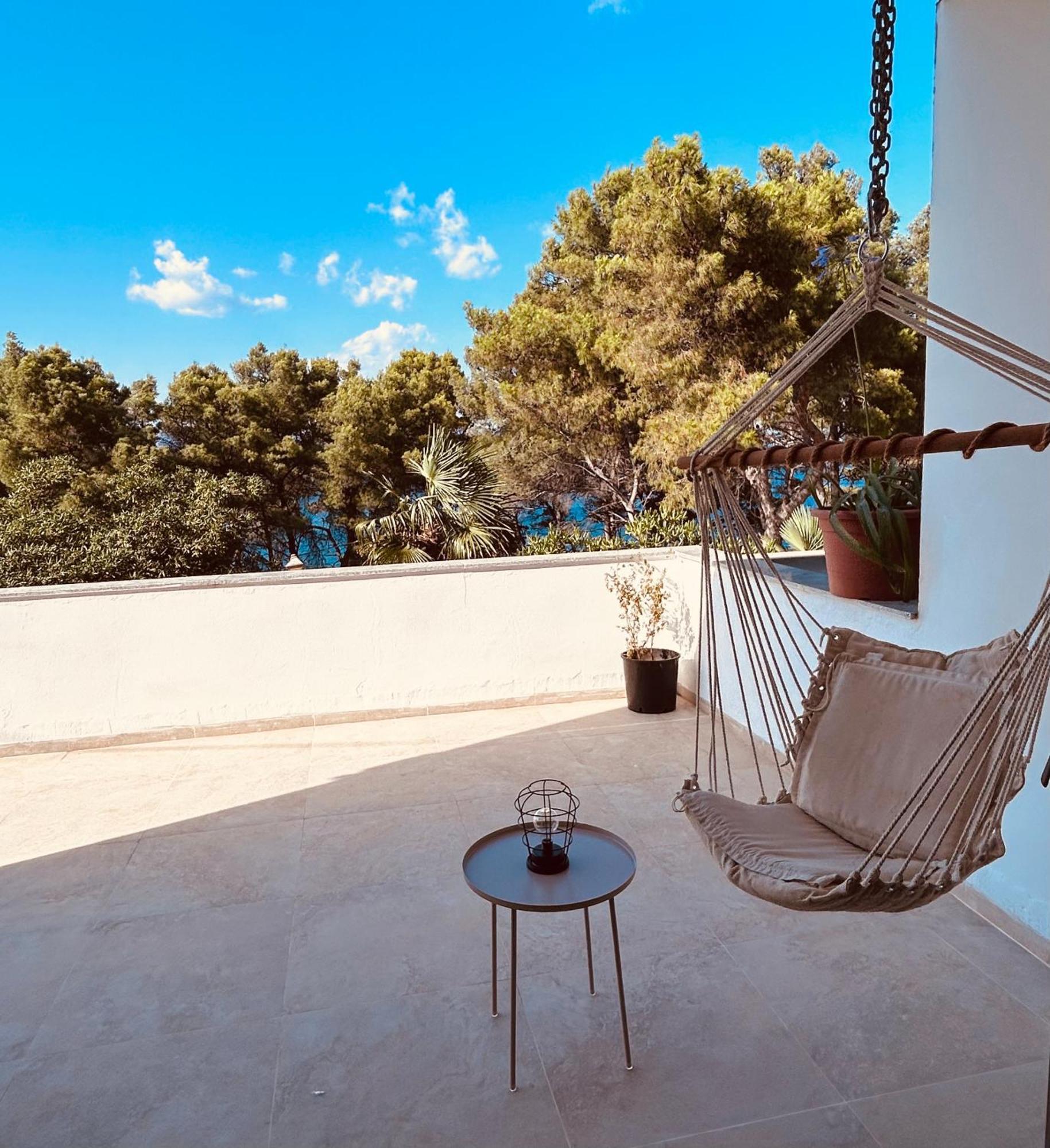 Lazaneo Seafront Apartments, Jelsa  Exteriör bild